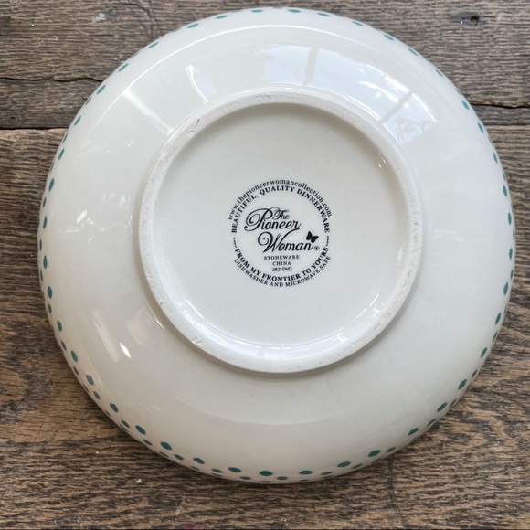 The pioneer women red floral bowl - Picture 4 of 6